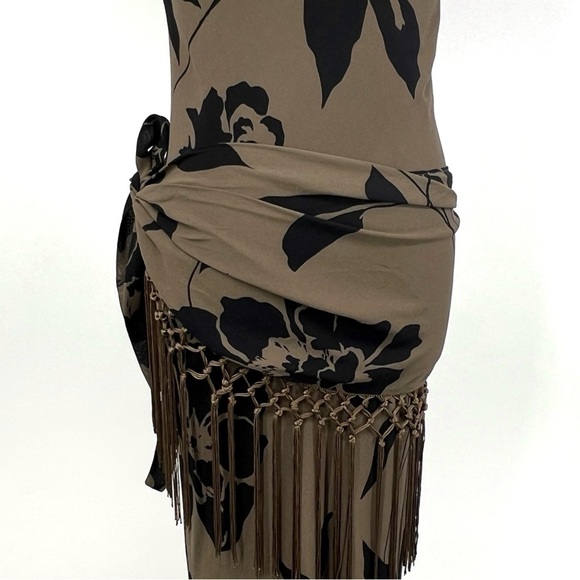 Reformation size small NWT Izelle Dress Soana
Floral Black and Brown Dress maxi - Picture 5 of 9
